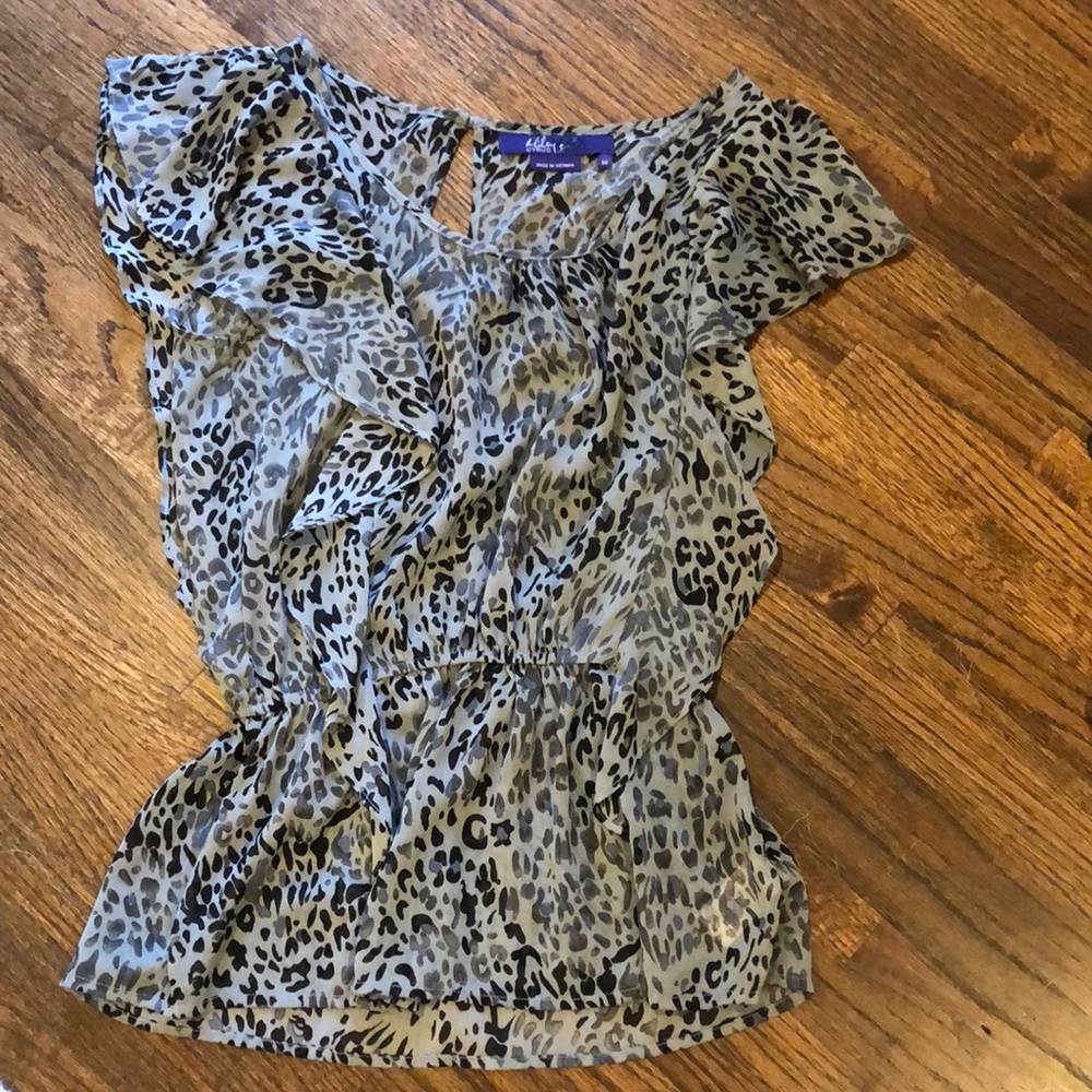 Animal print top